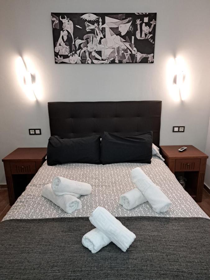 Apartamento Eursu Centro Con Piscina Málaga Kültér fotó
